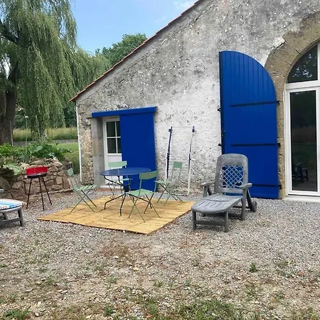 Tatil Evi Le Cysphee Chez Christelle Sallertaine